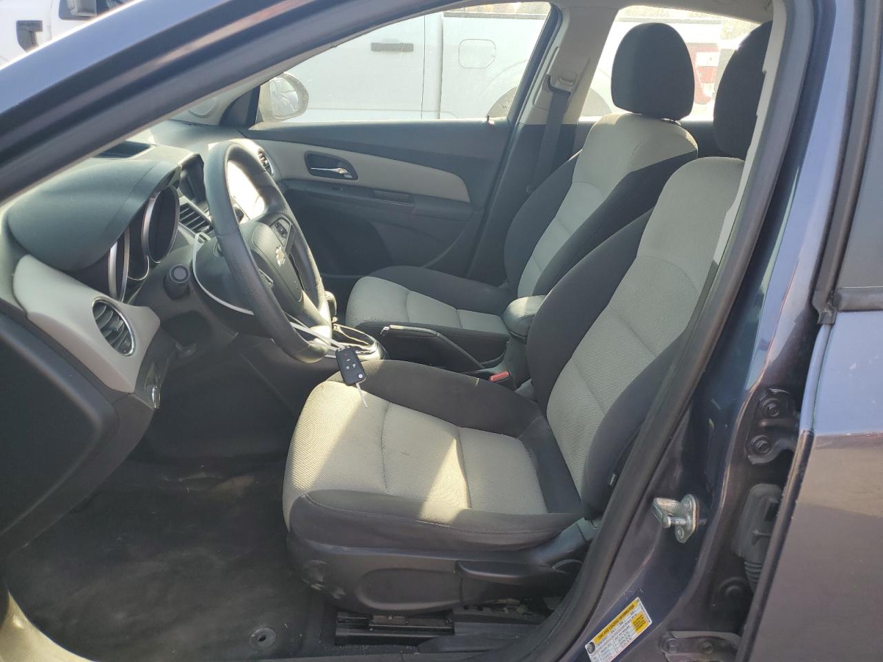 2013 Chevrolet Cruze - Image 7
