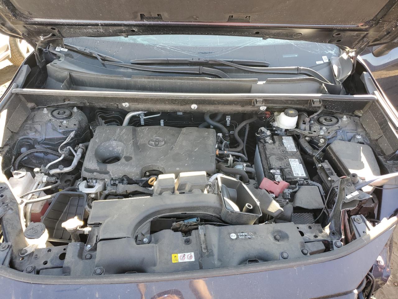 2023 Toyota RAV 4 - Image 12