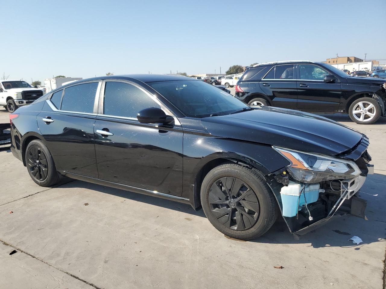2019 Nissan Altima - Image 4