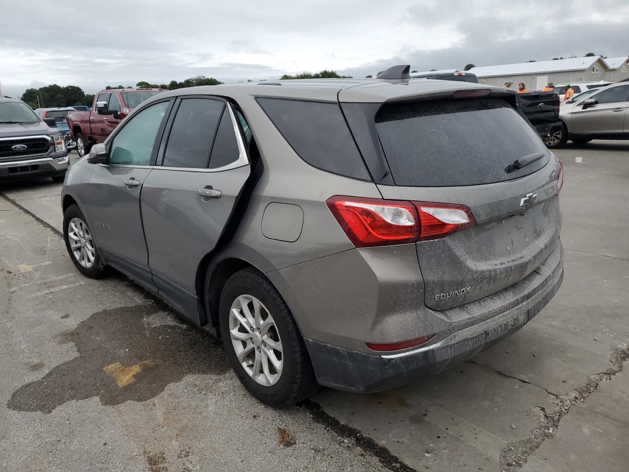 3GNAXJEVXJS551077 2018 CHEVROLET EQUINOX - Image 2