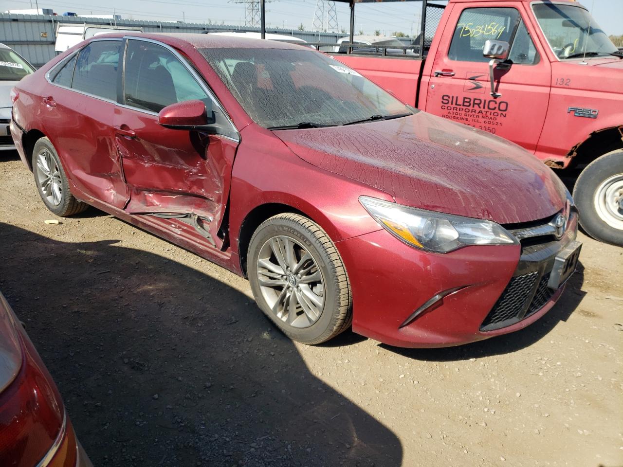 2017 Toyota Camry - Image 4