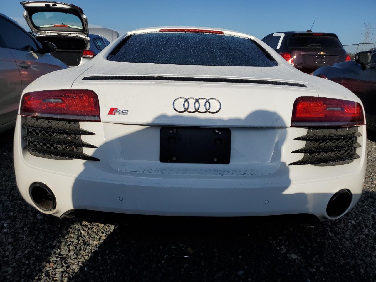 2014 Audi R8 4.2 Quattro VIN: WUADUAFG5EN000704 Lot: 73885864