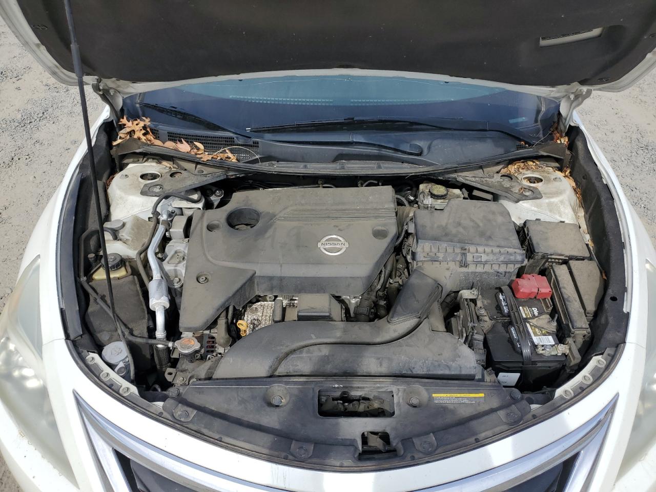 1N4AL3AP1EC403666 2014 Nissan Altima 2.5