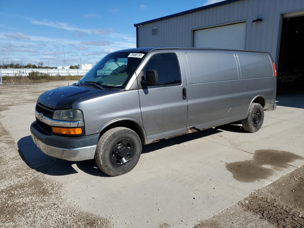 2008 Chevrolet Express G3500 VIN: 1GCHG39K681122985 Lot: 76488734