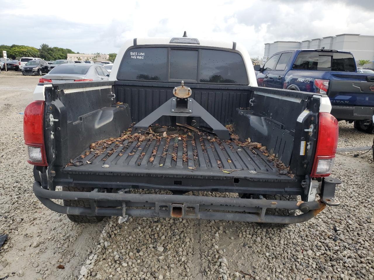 2021 Toyota Tacoma Double Cab VIN: 3TMCZ5AN0MM411900 Lot: 74548214