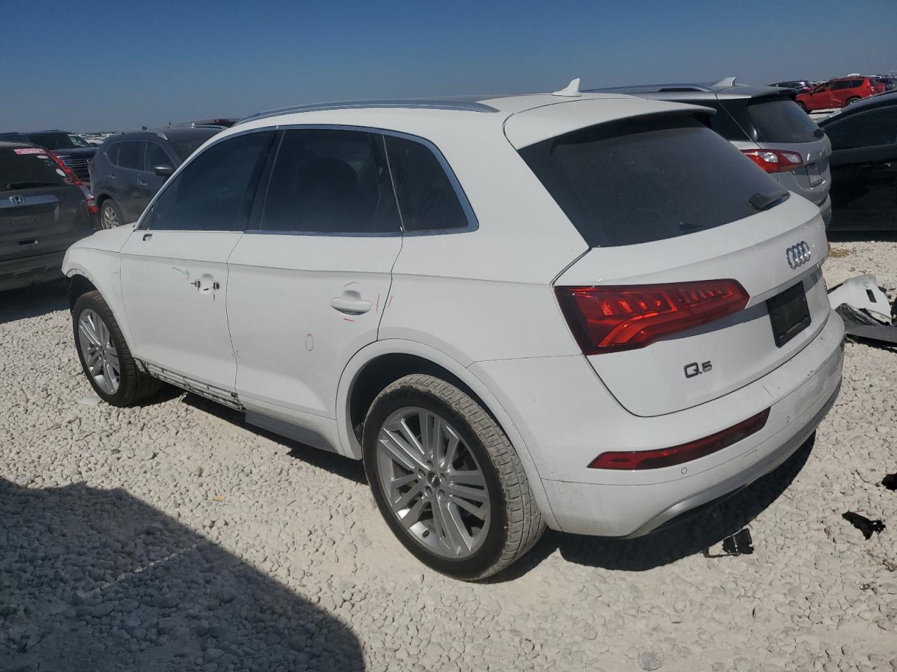 2018 Audi Q5 - Image 2