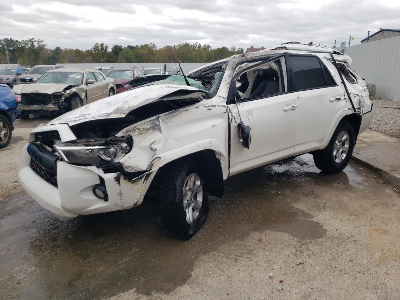 VIN JTEBU5JR1J5496532 2018 TOYOTA 4RUNNER no.1