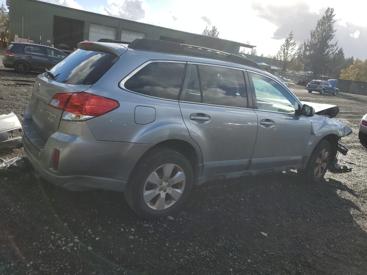 2011 Subaru Outback - Image 3