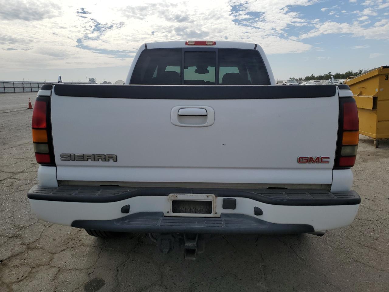 2005 GMC Sierra K1500 Denali VIN: 2GTEK63N151303648 Lot: 78103714