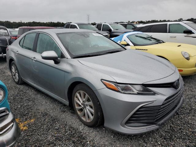 4T1C11AKXNU666505 Toyota Camry LE 4