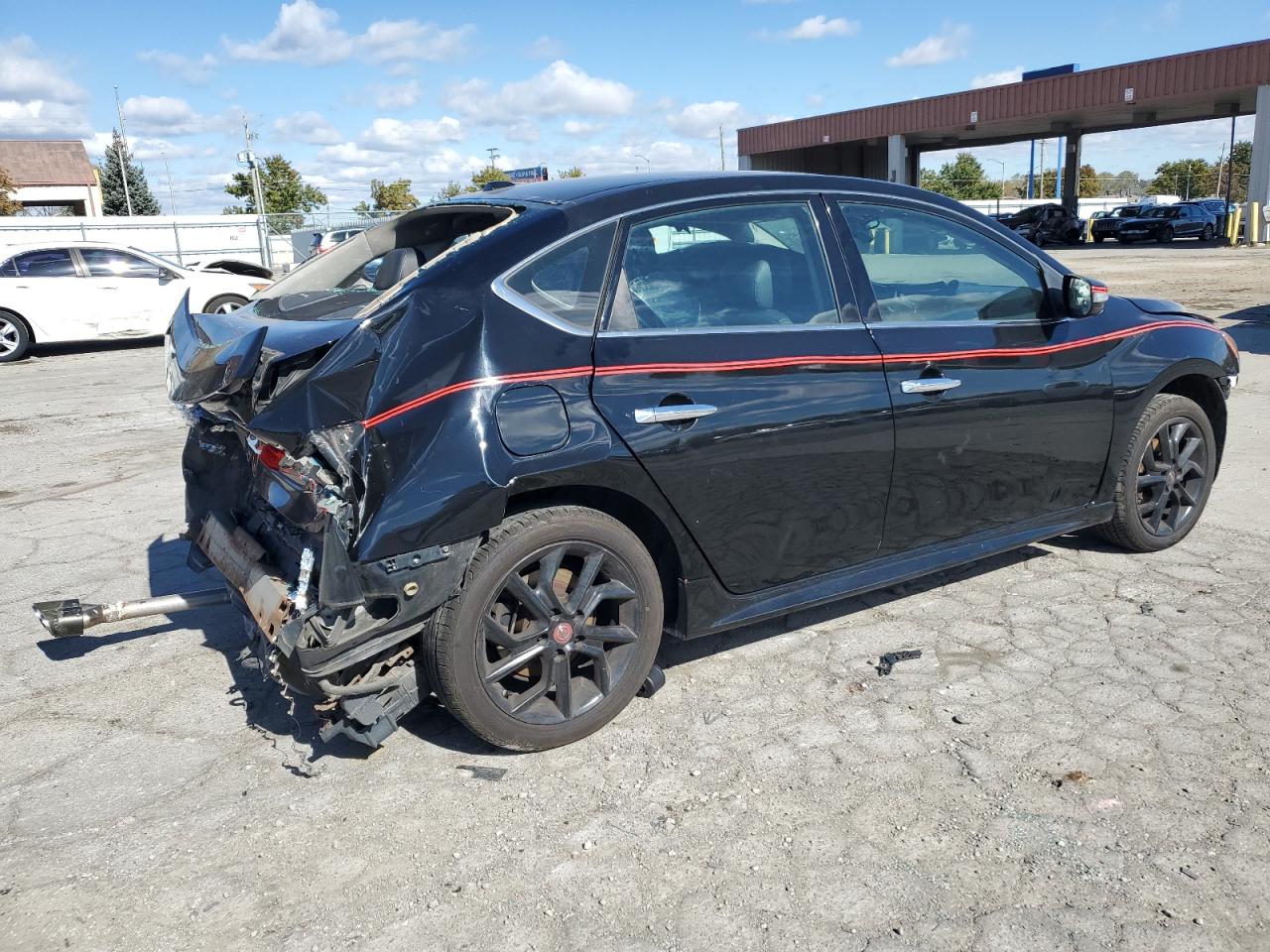 2015 Nissan Sentra - Image 3