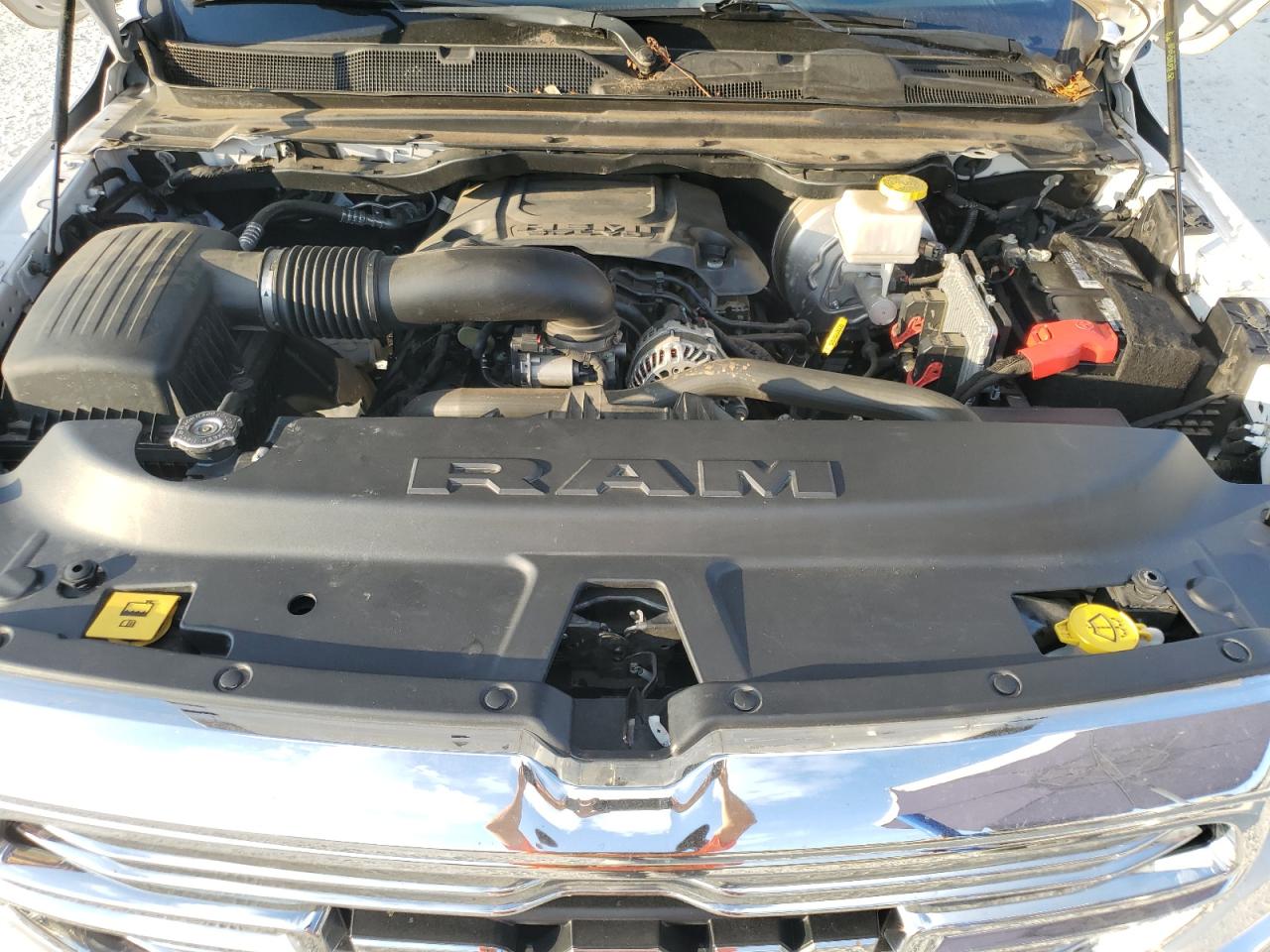 2021 RAM 1500 - Image 13