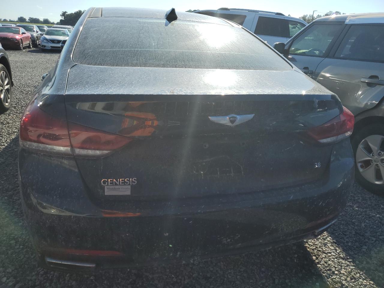 KMHGN4JE9GU121528 2016 Hyundai Genesis 3.8L