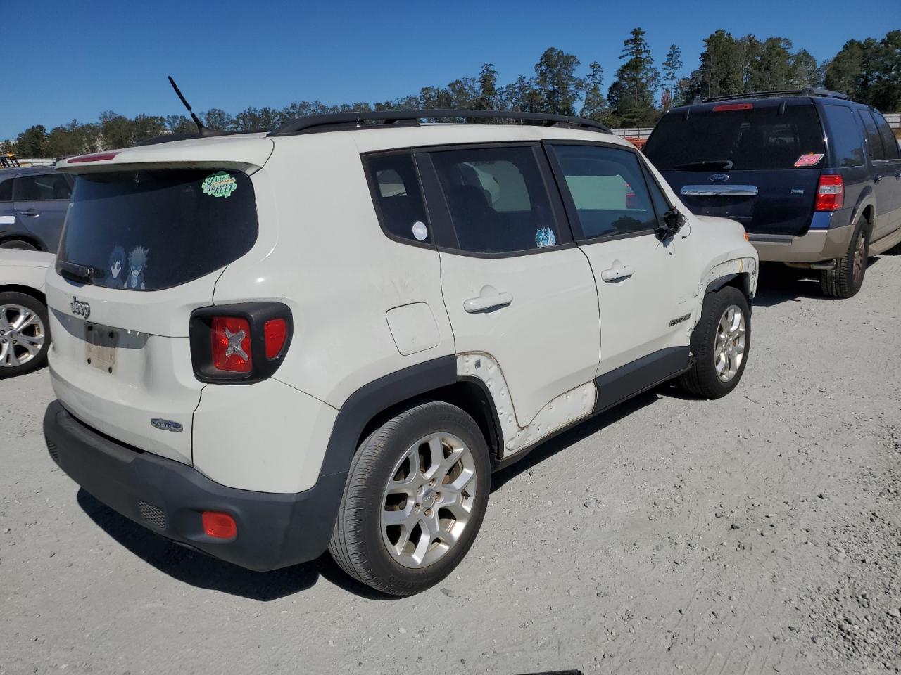 VIN ZACCJABT3FPB93884 2015 JEEP RENEGADE no.3