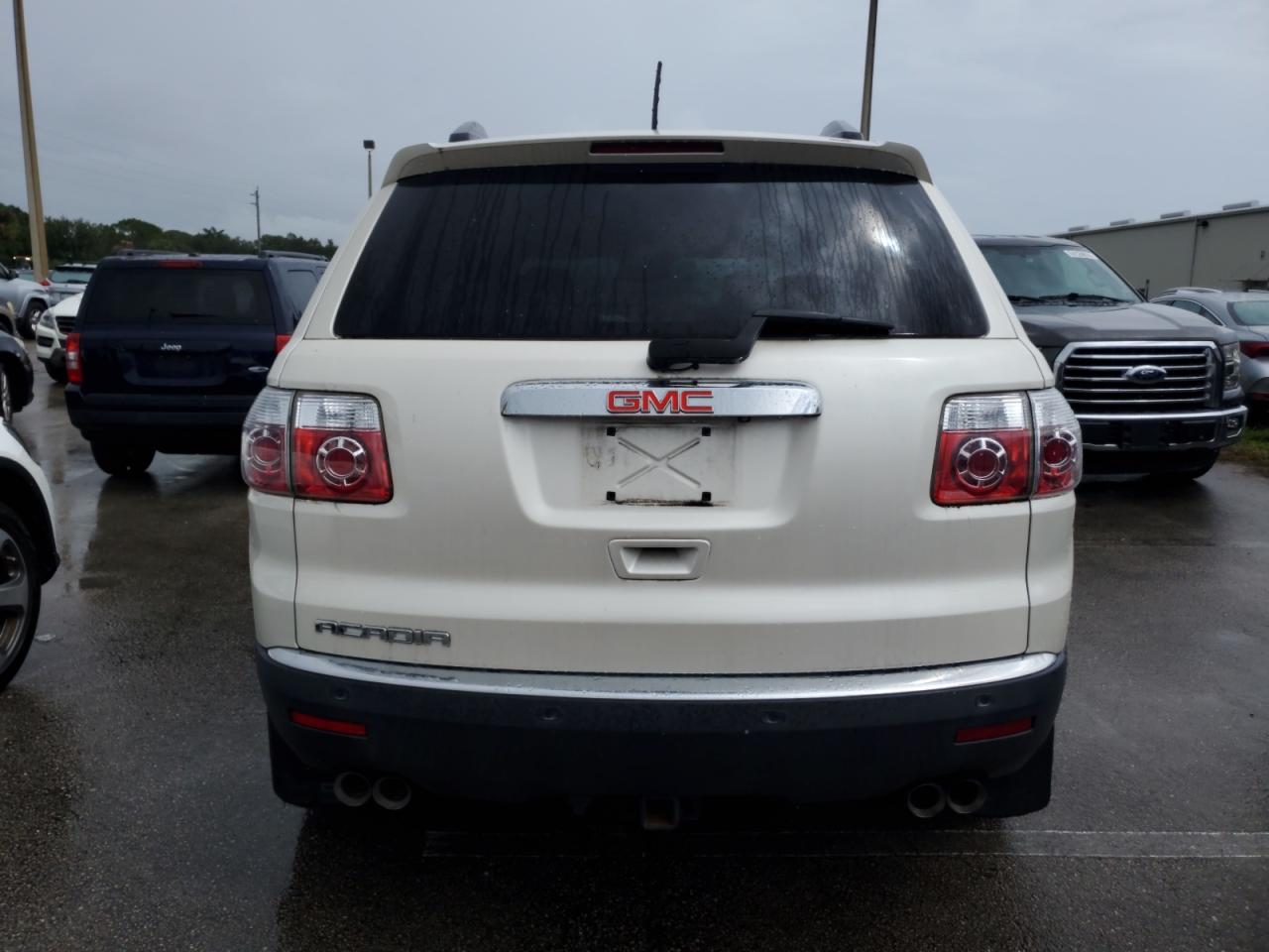 1GKLRNED4AJ159034 2010 GMC Acadia Slt-2