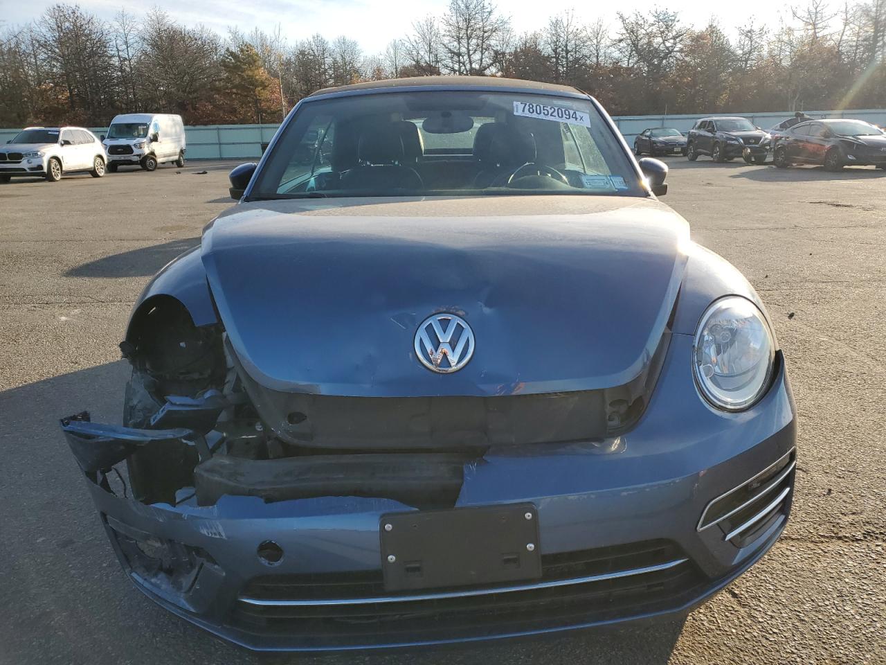 2018 Volkswagen Beetle - Image 5