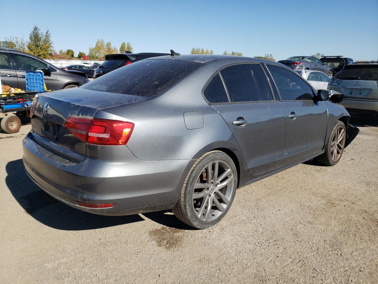 2015 Volkswagen Jetta - Image 3