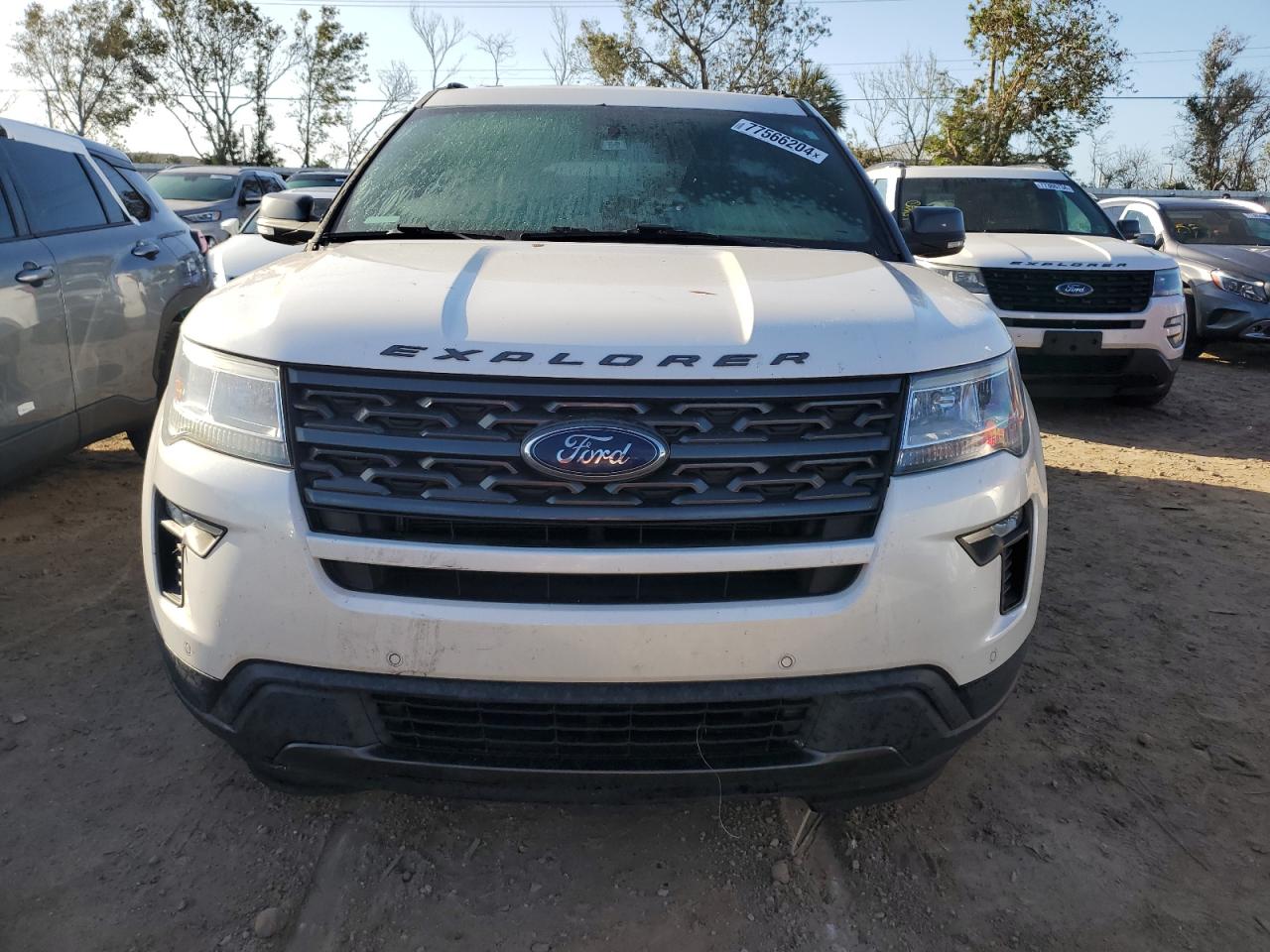 2018 Ford Explorer - Image 5