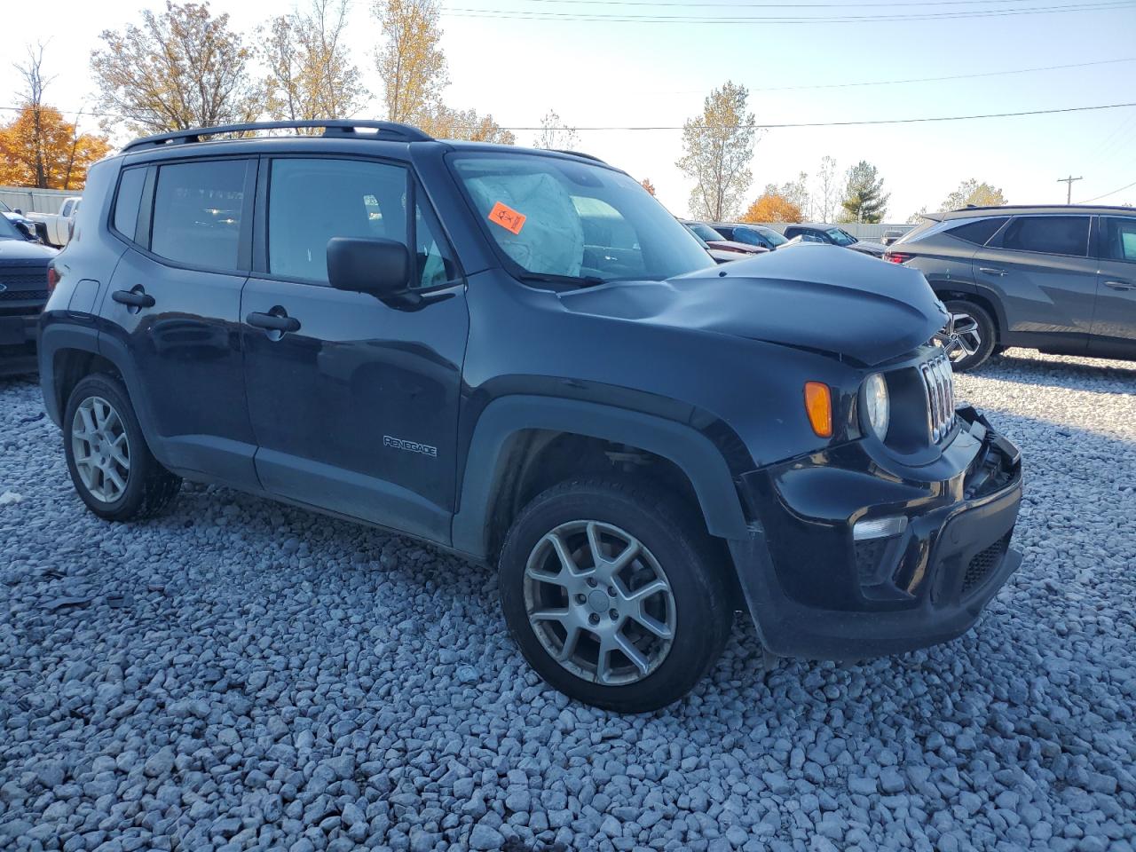 2019 Jeep Renegade - Image 4