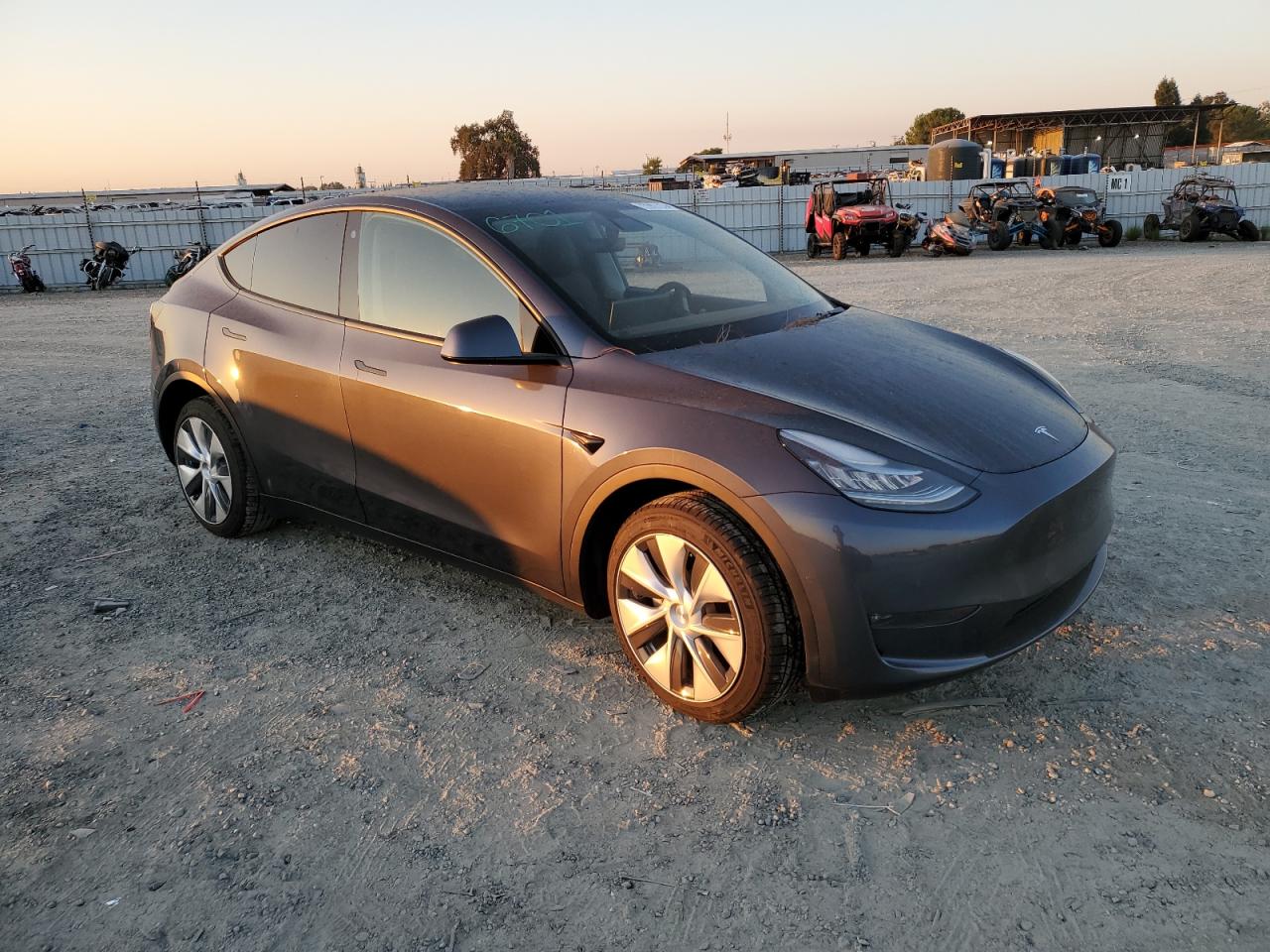 VIN 5YJYGDEE9MF092159 2021 TESLA MODEL Y no.4