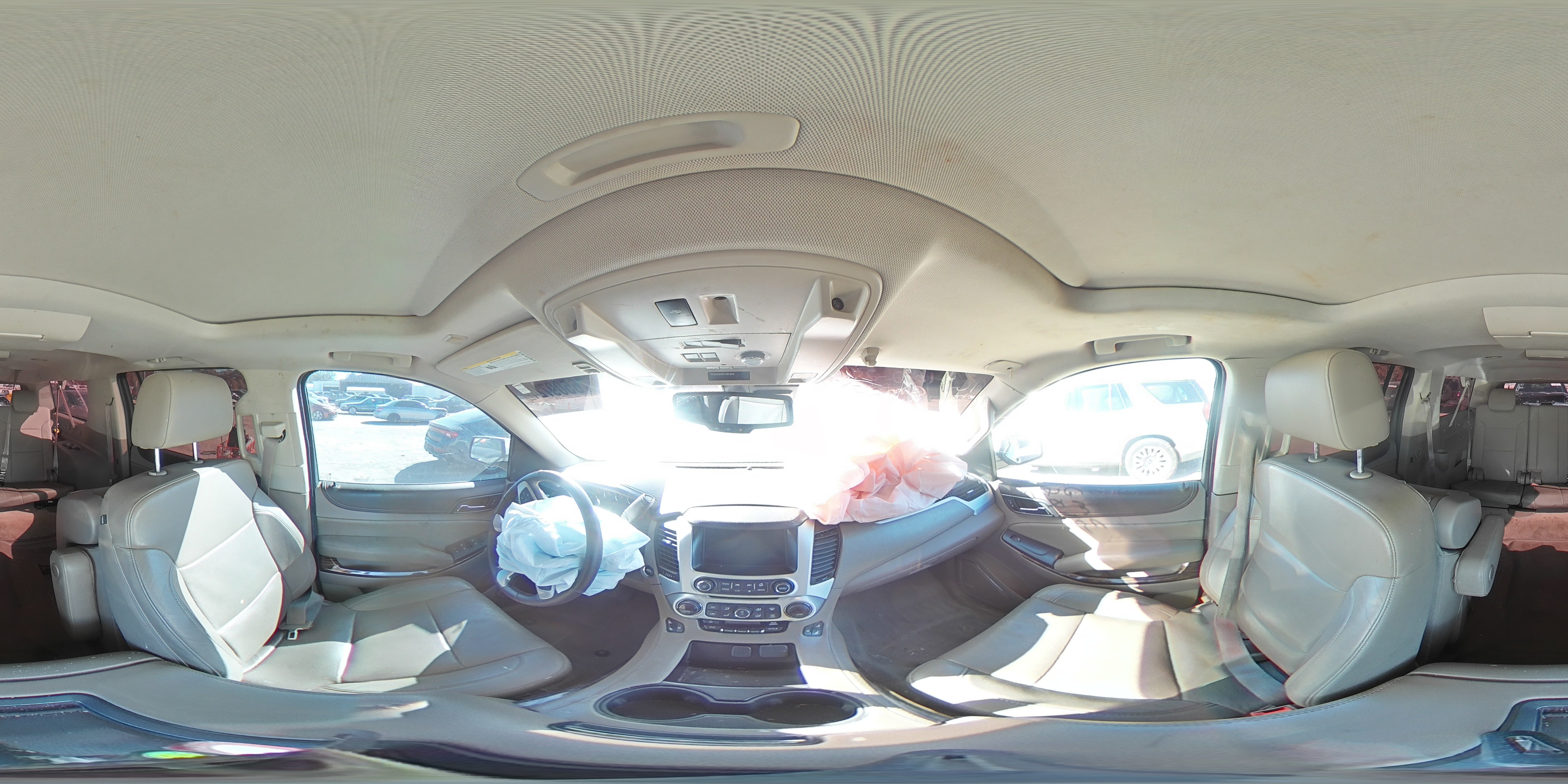 2015 GMC Yukon - Image 14