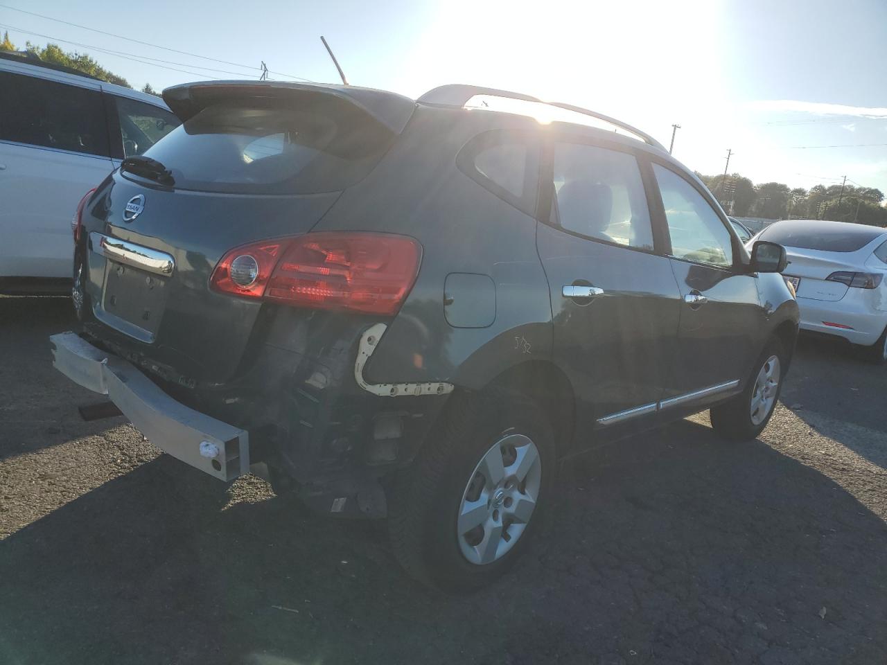2015 Nissan Rogue - Image 3