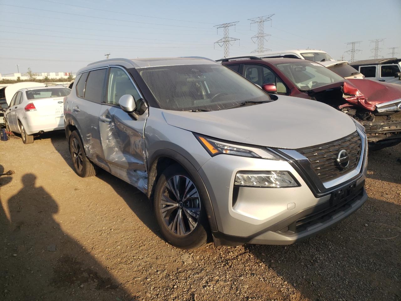2021 Nissan Rogue - Image 4