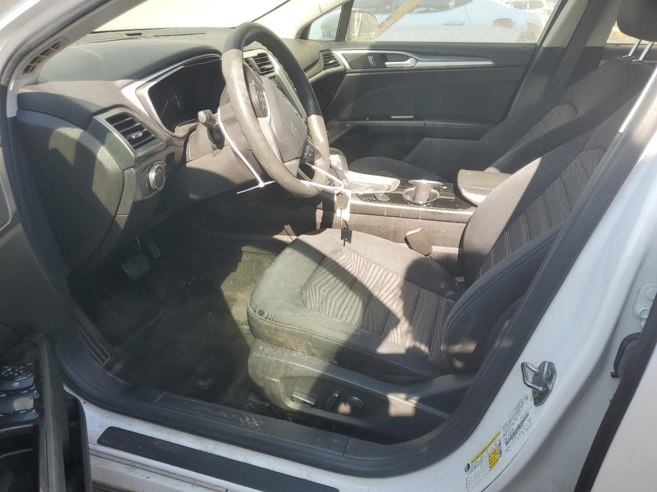 2016 Ford Fusion - Image 7