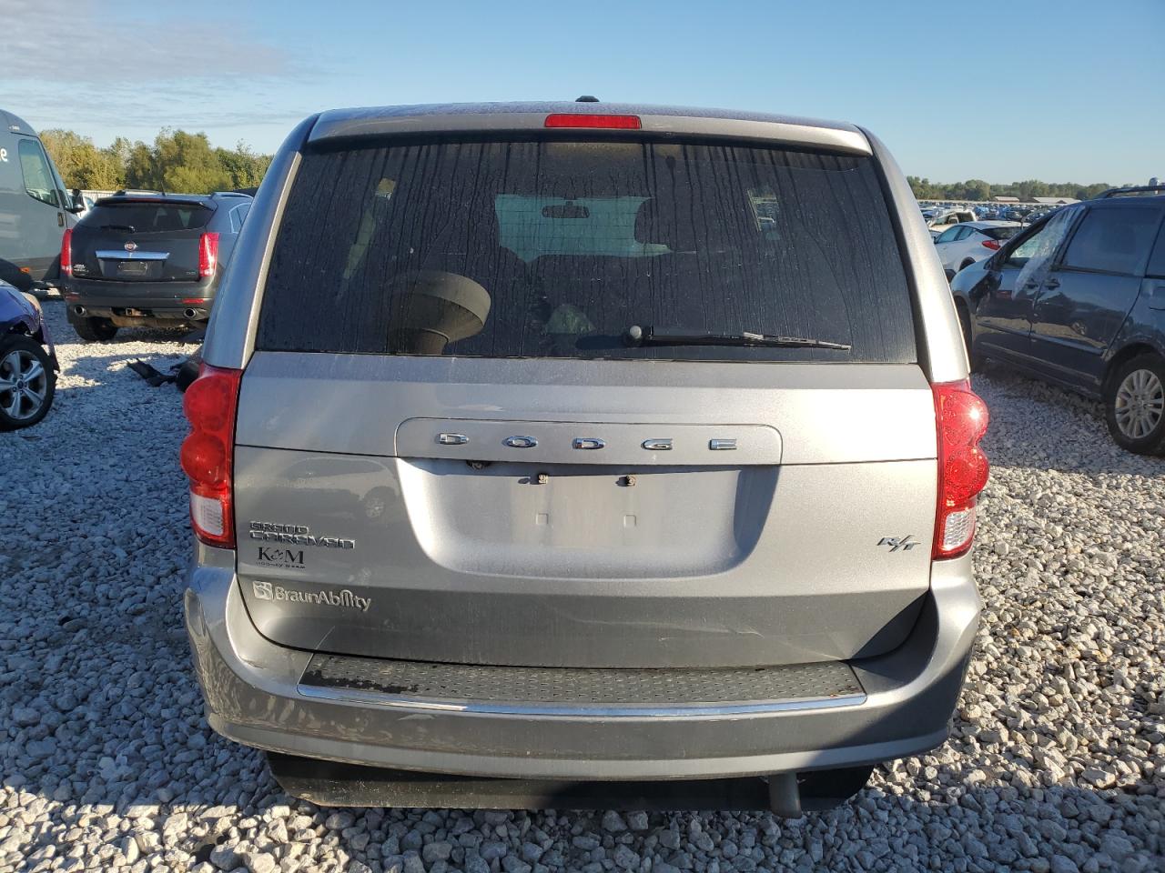 2015 Dodge Grand Caravan R/T VIN: 2C4RDGEG6FR750561 Lot: 72433964