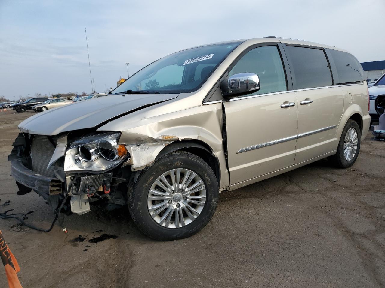 2016 Chrysler Town & Country - Image 1