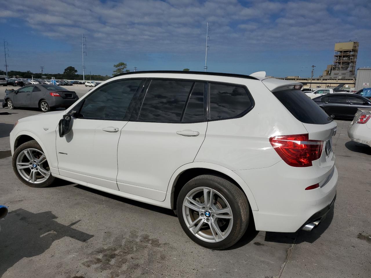 VIN 5UXWX9C56E0D14133 2014 BMW X3 no.2