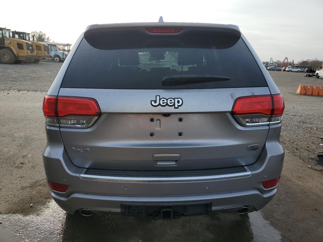 2015 Jeep Grand Cherokee - Image 6