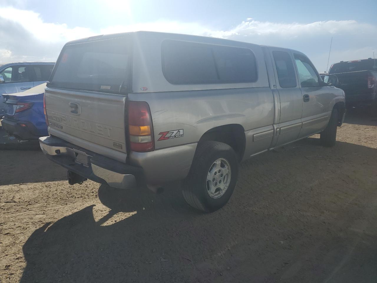 2002 Chevrolet Silverado - Image 3