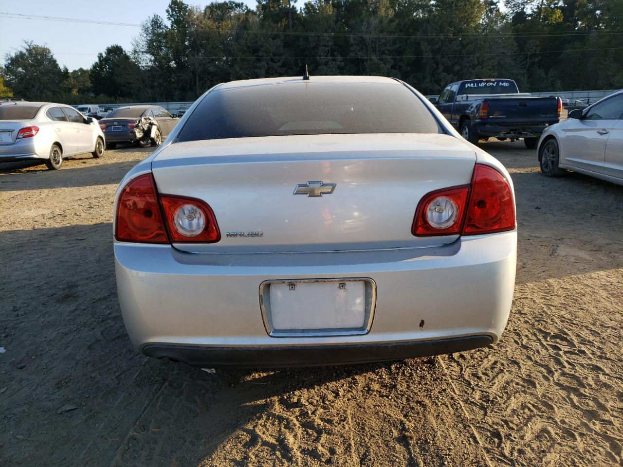 1G1ZB5EB2A4120698 2010 Chevrolet Malibu Ls