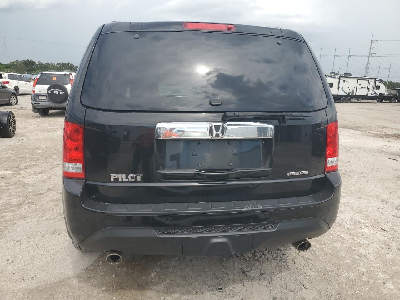 5FNYF3H94FB030439 2015 Honda Pilot Touring