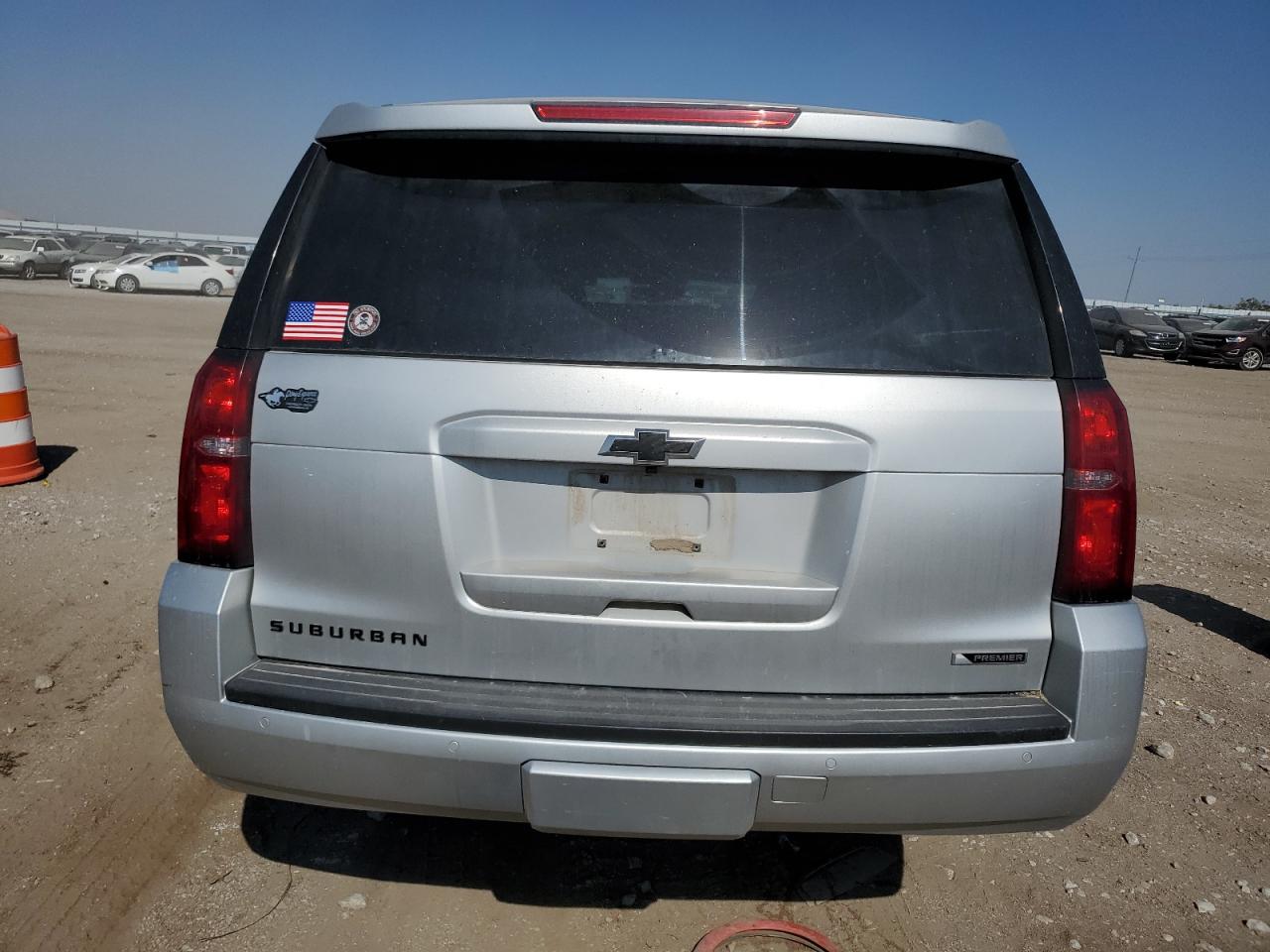 1GNSKJKC0JR265599 2018 Chevrolet Suburban K1500 Premier