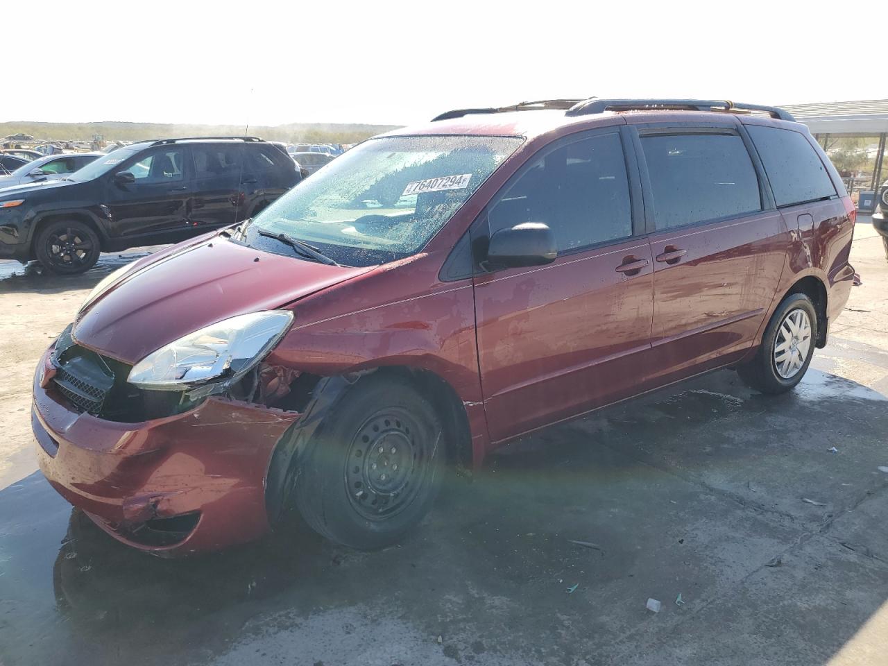 2004 Toyota Sienna - Image 1