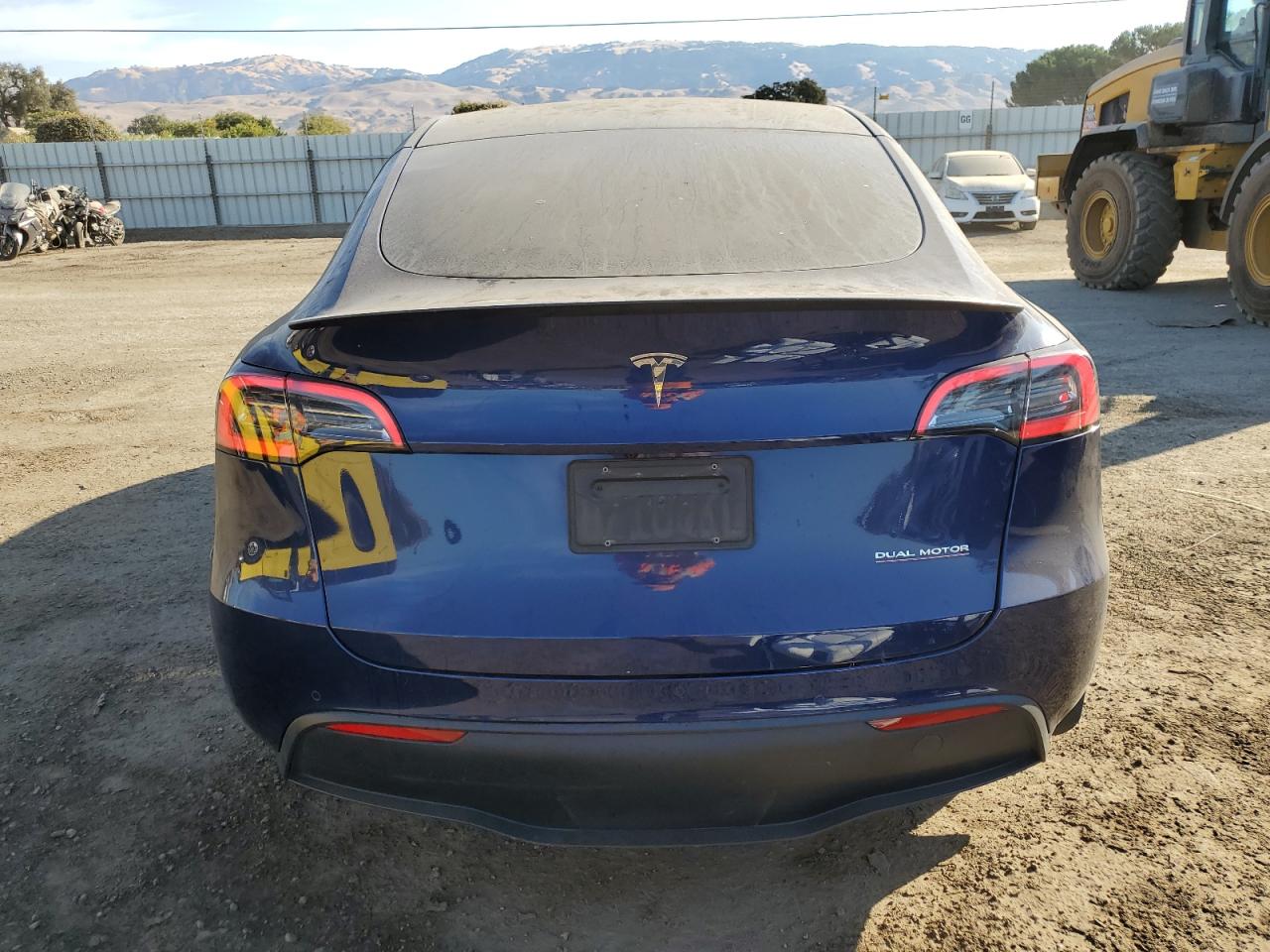 7SAYGDEF7NF367752 2022 Tesla Model Y