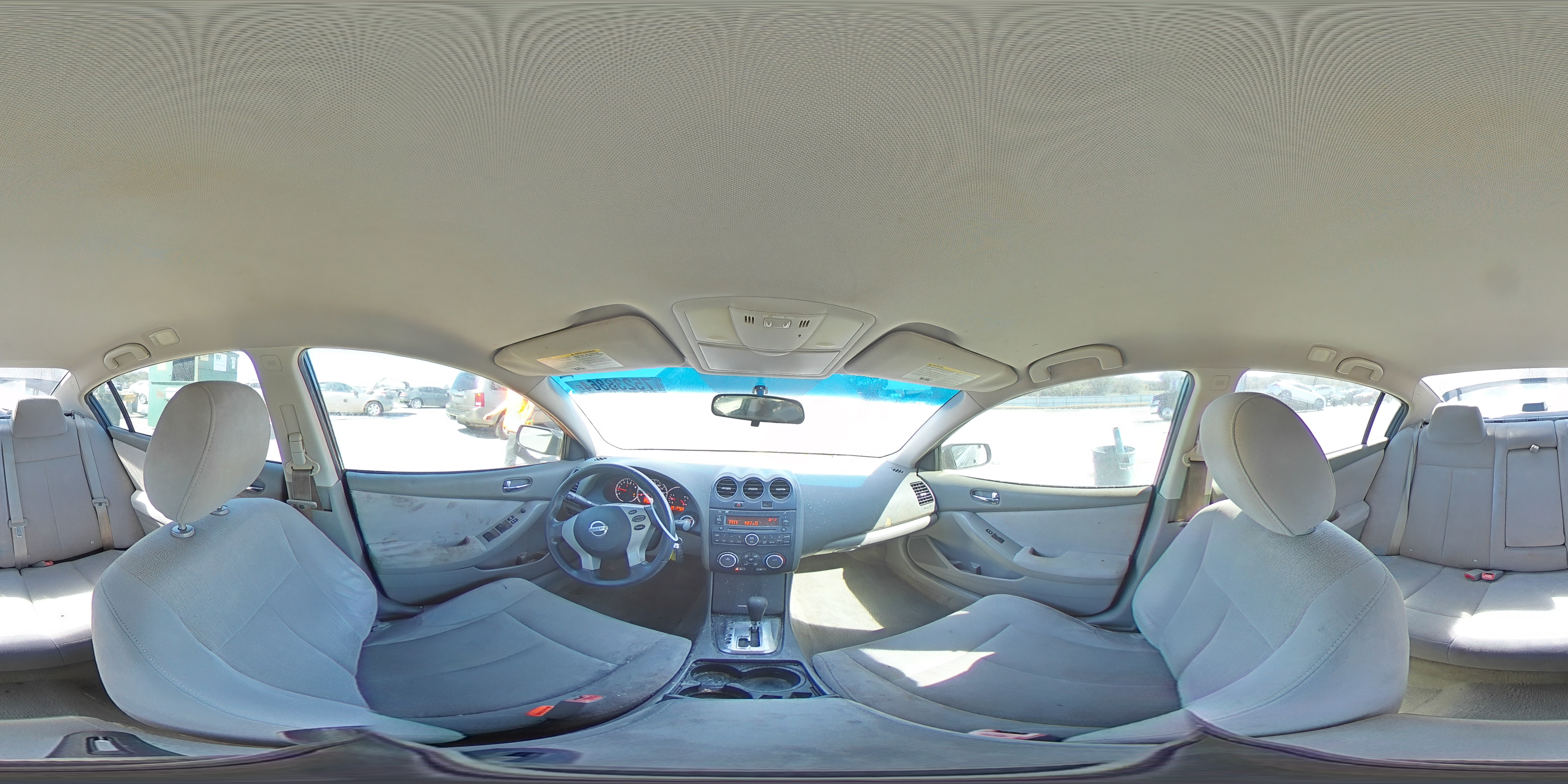 2011 Nissan Altima - Image 12