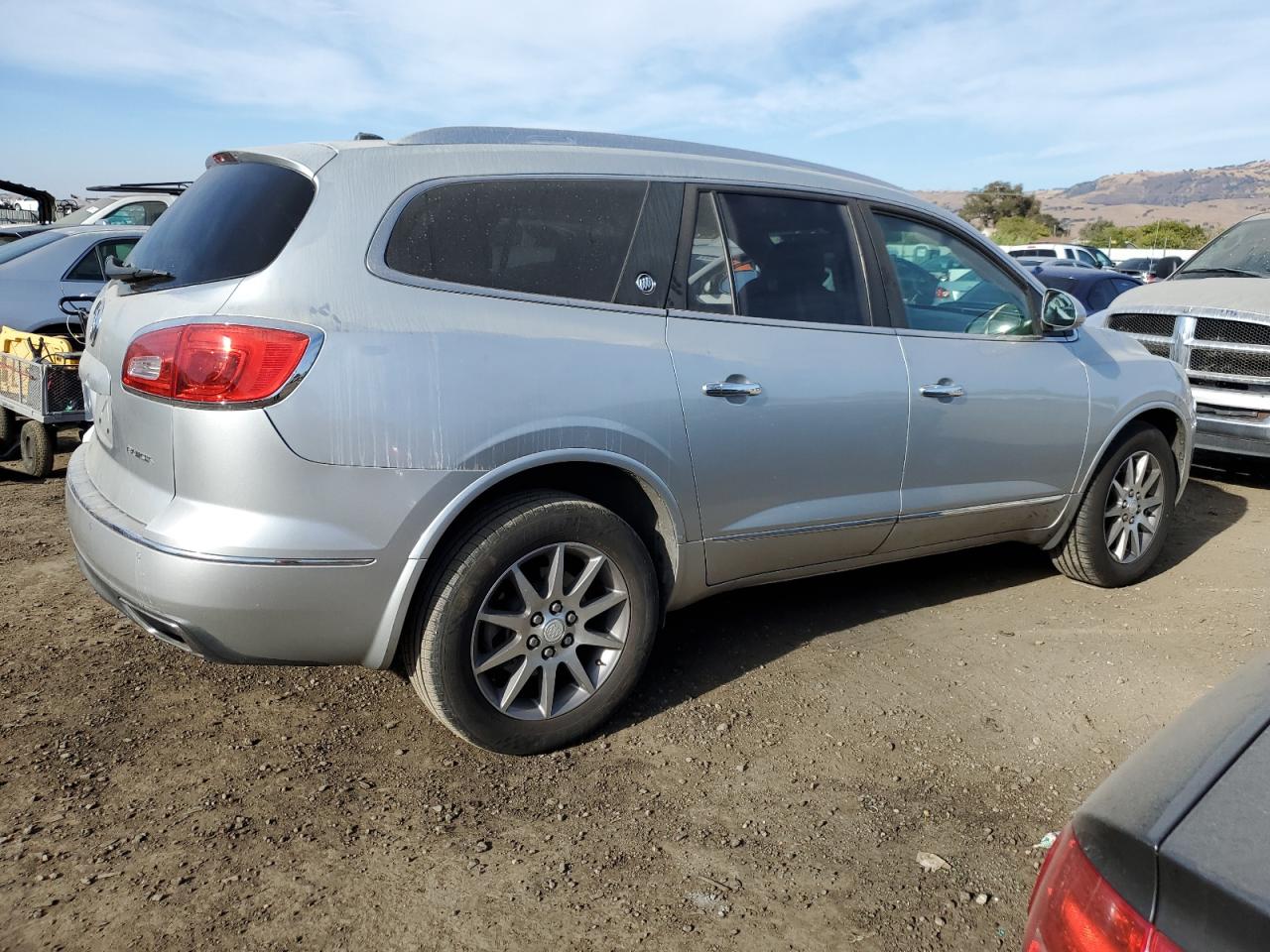 VIN 5GAKRBKD6EJ147887 2014 BUICK ENCLAVE no.3