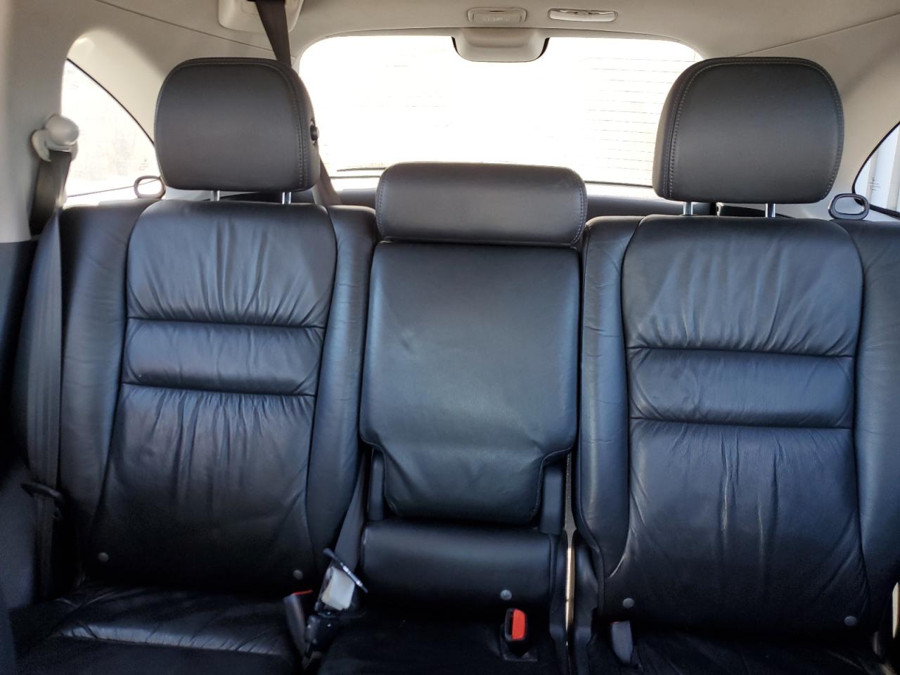 2010 Honda CR-V - Image 10