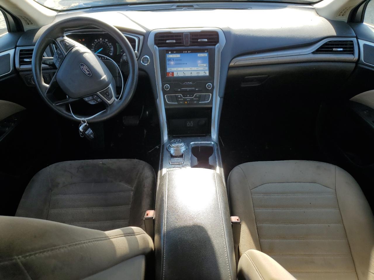 2019 Ford Fusion - Image 8
