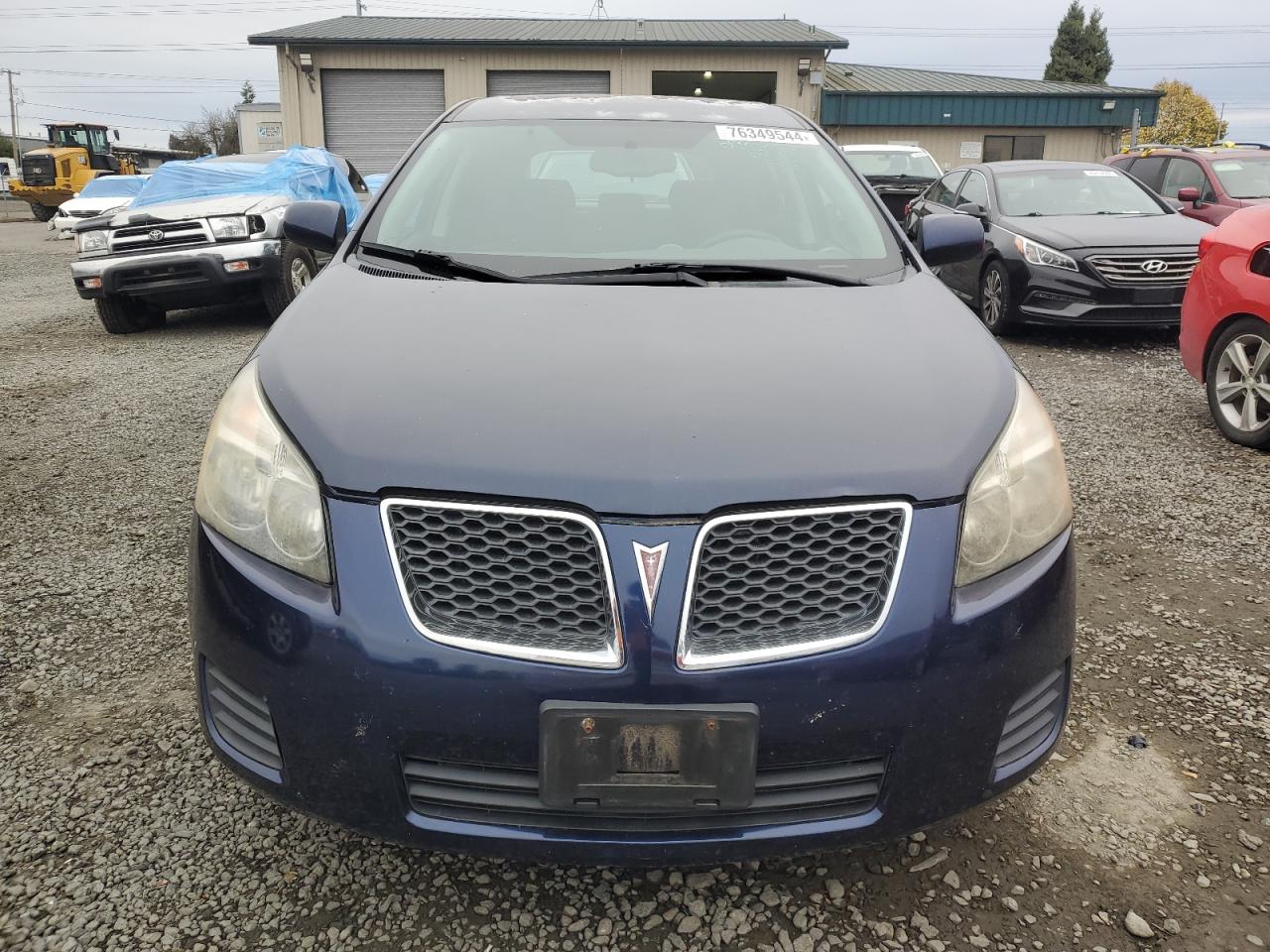 2010 Pontiac Vibe - Image 5