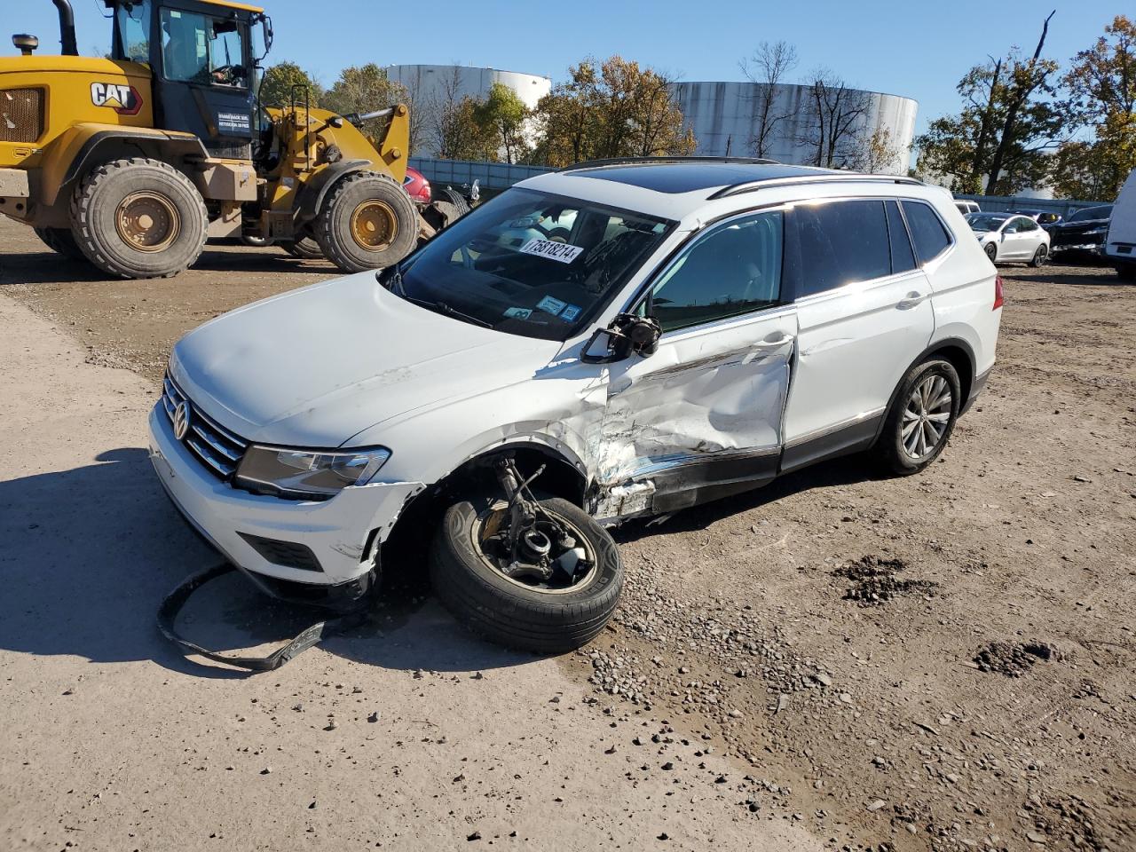 2018 Volkswagen Tiguan - Image 1