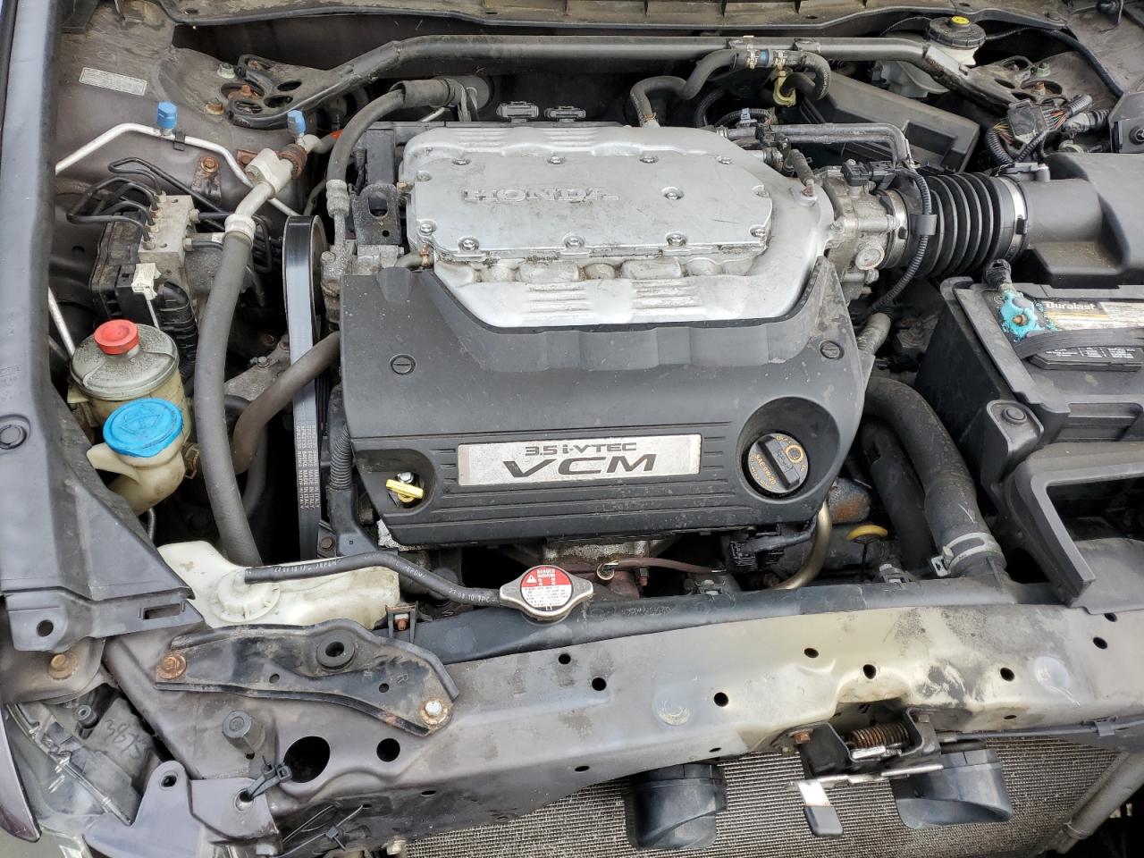 2011 Honda Accord Ex VIN: 1HGCP3F72BA024281 Lot: 74085054