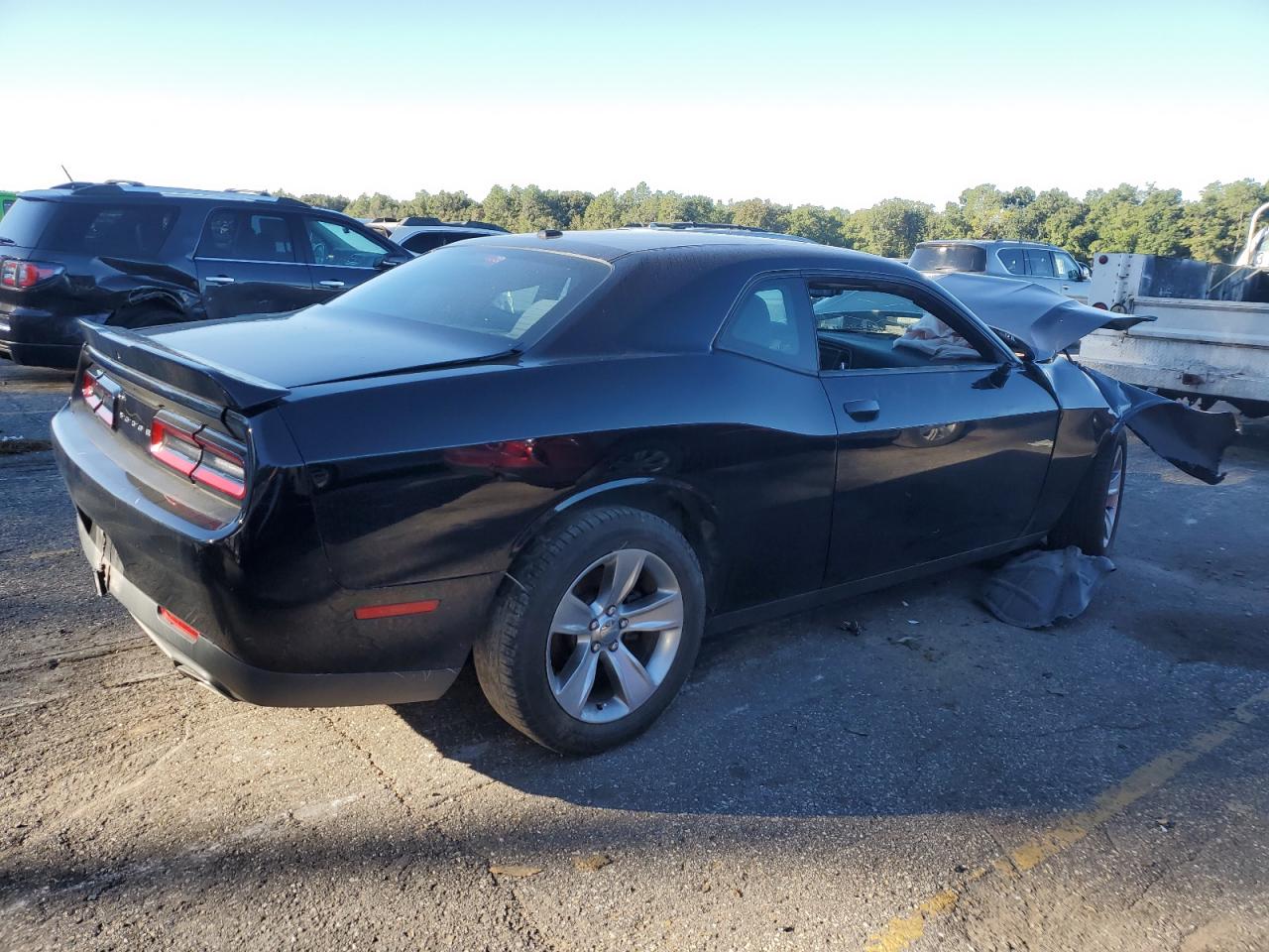 VIN 2C3CDZAG3KH525297 2019 DODGE CHALLENGER no.3