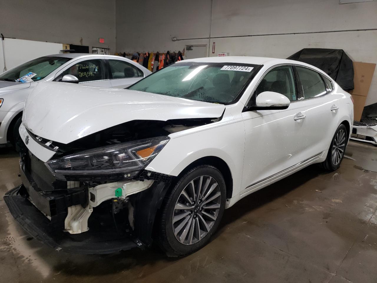 2017 Kia Cadenza Premium VIN: KNALC4J12H5080626 Lot: 77097724