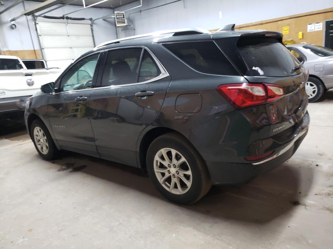 2020 Chevrolet Equinox Lt VIN: 2GNAXUEV8L6165633 Lot: 77940264