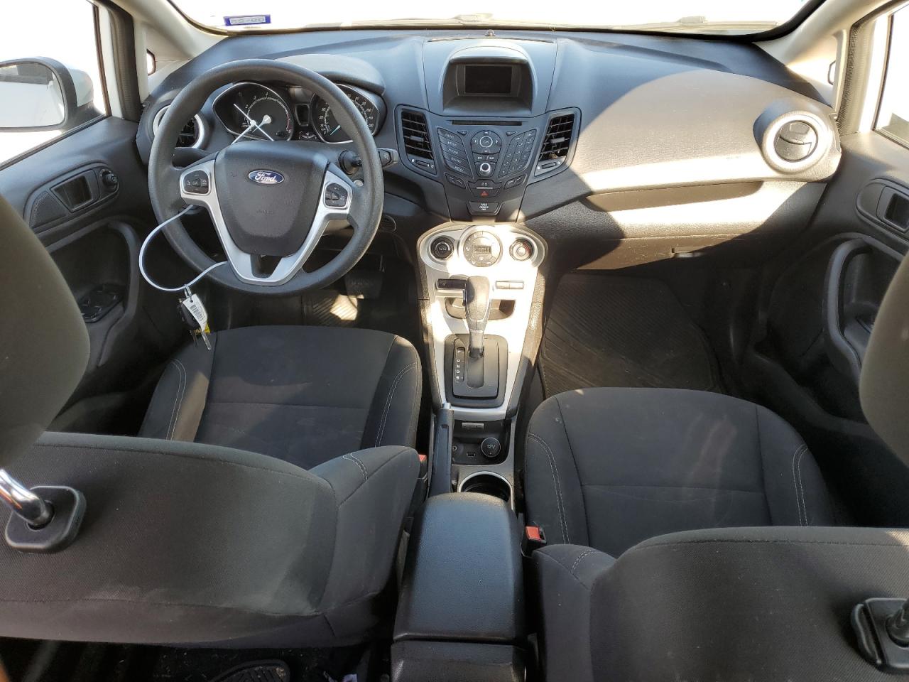 2019 Ford Fiesta Se VIN: 3FADP4EJ4KM130245 Lot: 76399034