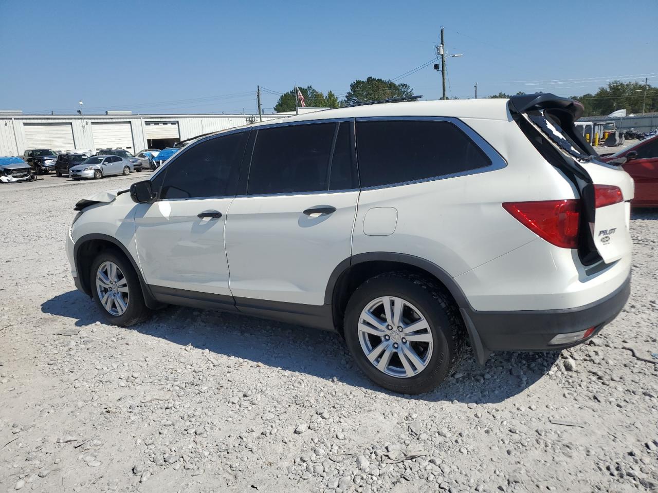 2017 Honda Pilot - Image 2